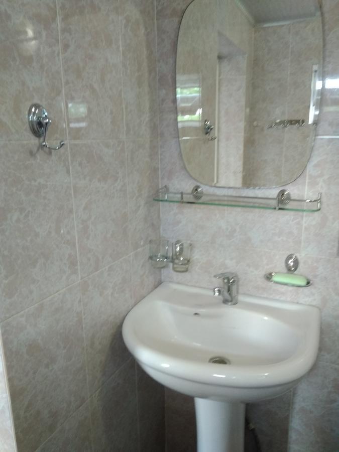 Meerim Guest House Bokonbayevo Exterior photo